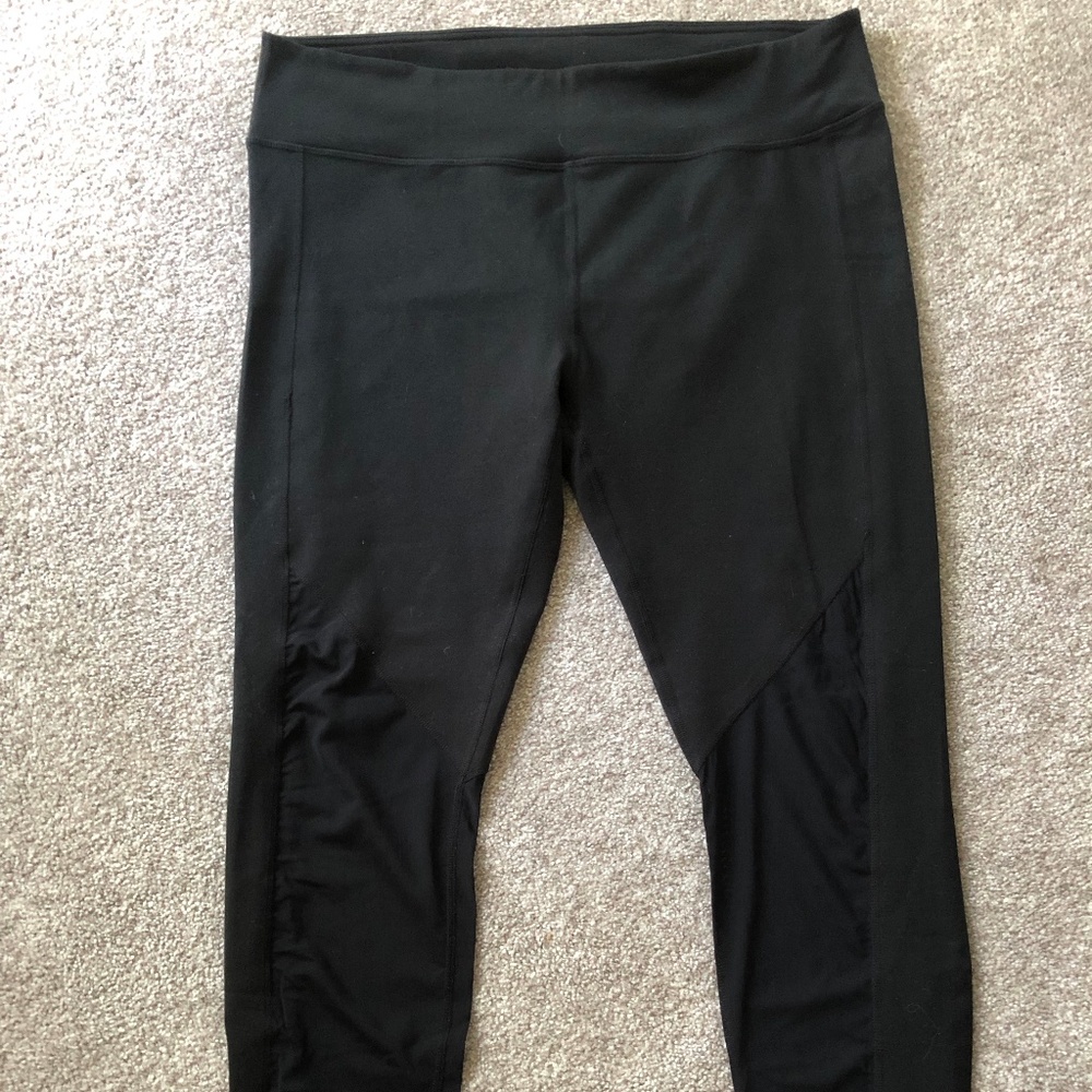 Fabletics 7/8 Leggings with Mesh Detail